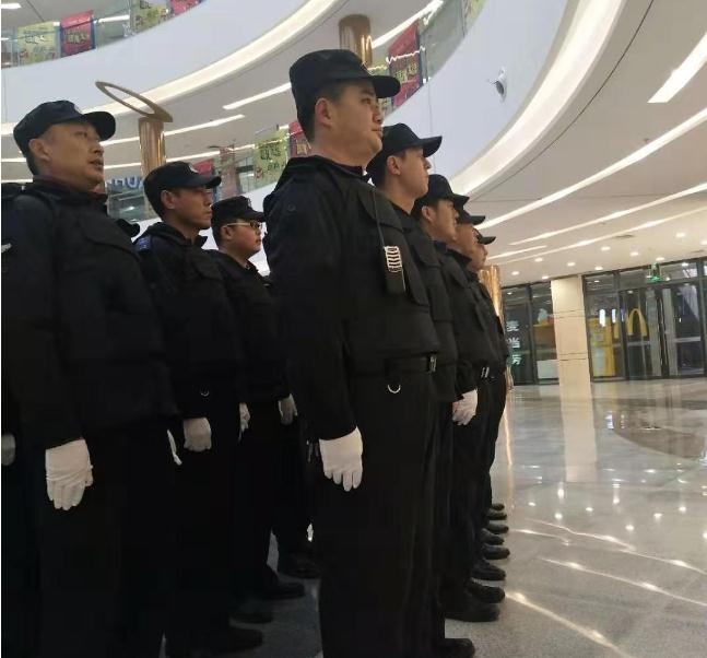 關(guān)于襄陽活動保安服務(wù)如何做好現(xiàn)場的安全工作，這里有介紹！